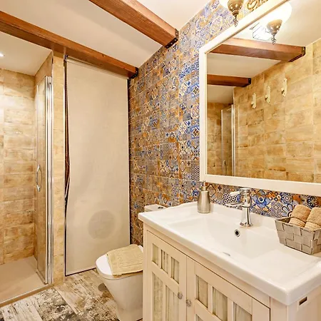 Tuguest Nazari Caldereria - Free Parking Apartment Granada